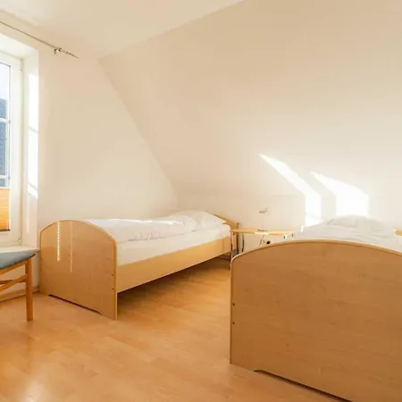 Haushaelfte-8a-doris-id-417 *